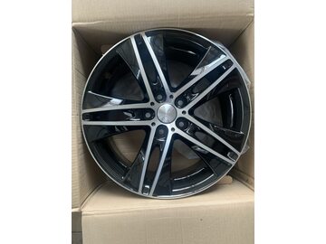 СКАД 7x17/5x112 ET40 D57,1 Эссен (КЛ257) Алмаз