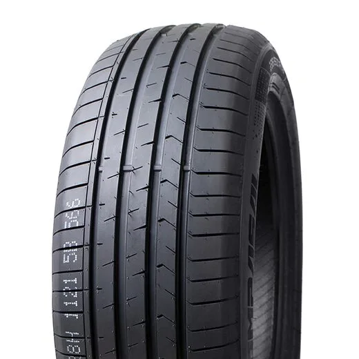 Compasal Blazer UHP II 215/40R18 89W